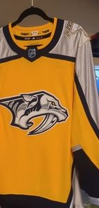 Nashville predators reverse retro